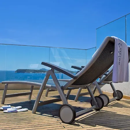 Hotel Valamar Lacroma