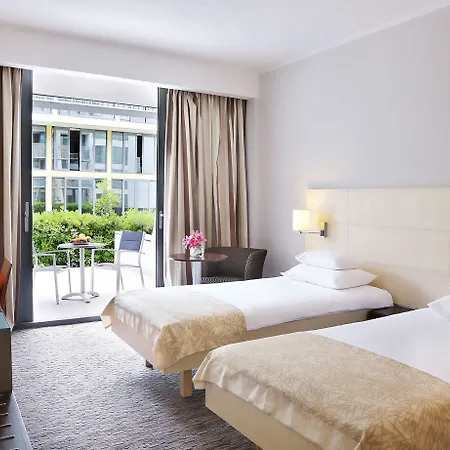 Hotel Valamar Lacroma