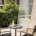Valamar Lacroma فندق 4*