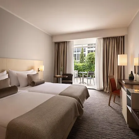 Hotell Valamar Lacroma 4*