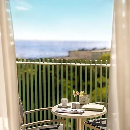 فندق Valamar Lacroma 4*