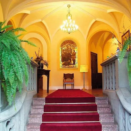 Valamar Lacroma Hotel