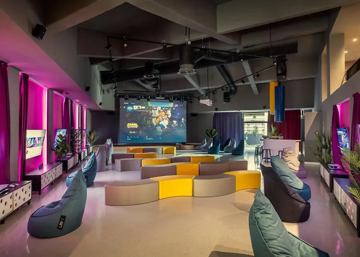 Valamar Lacroma Hotel