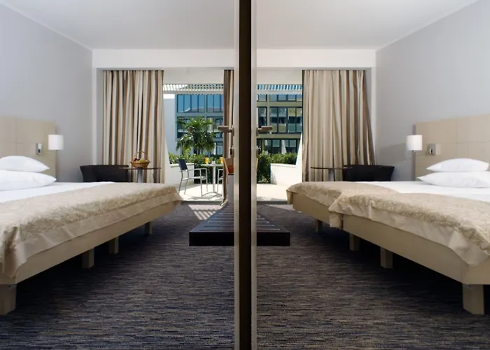 Hotel Valamar Lacroma