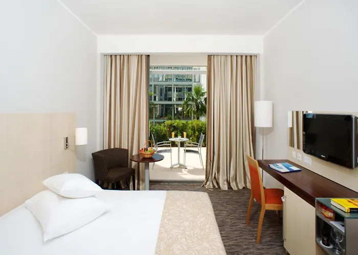 호텔 Valamar Lacroma 두브로브니크