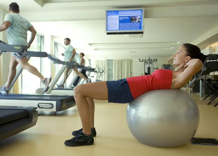 Hotel Valamar Lacroma 4*