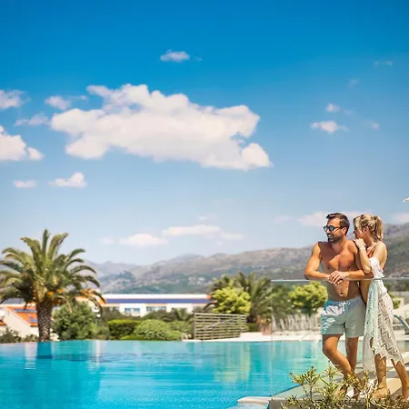 Valamar Lacroma Hotel