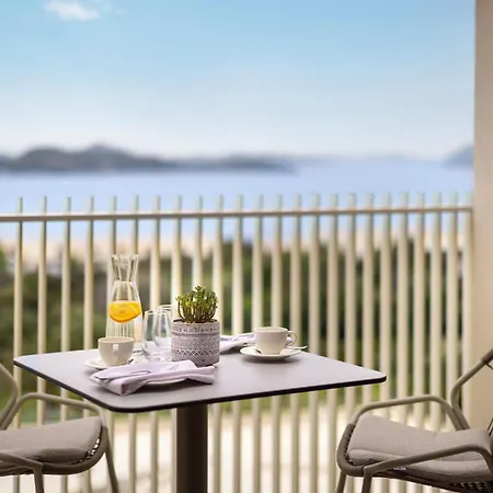 Hotel Valamar Lacroma 4*