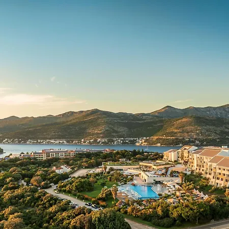 Valamar Lacroma Hotel